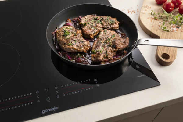 Płyta indukcyjna Gorenje GI8432BSCWF
